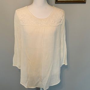 St John’s Bay Office wear or formal cream color tunic with lace Size Lar…